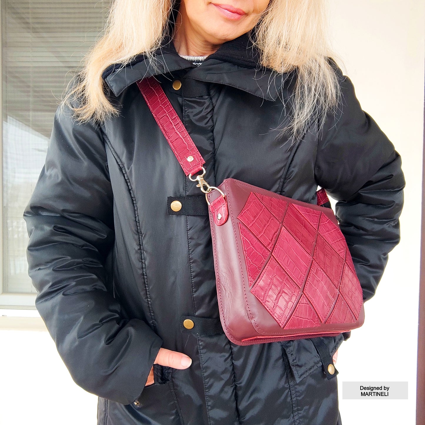 Red Leather Shoulder Bag Luxury Elegant Crocodile Print bag