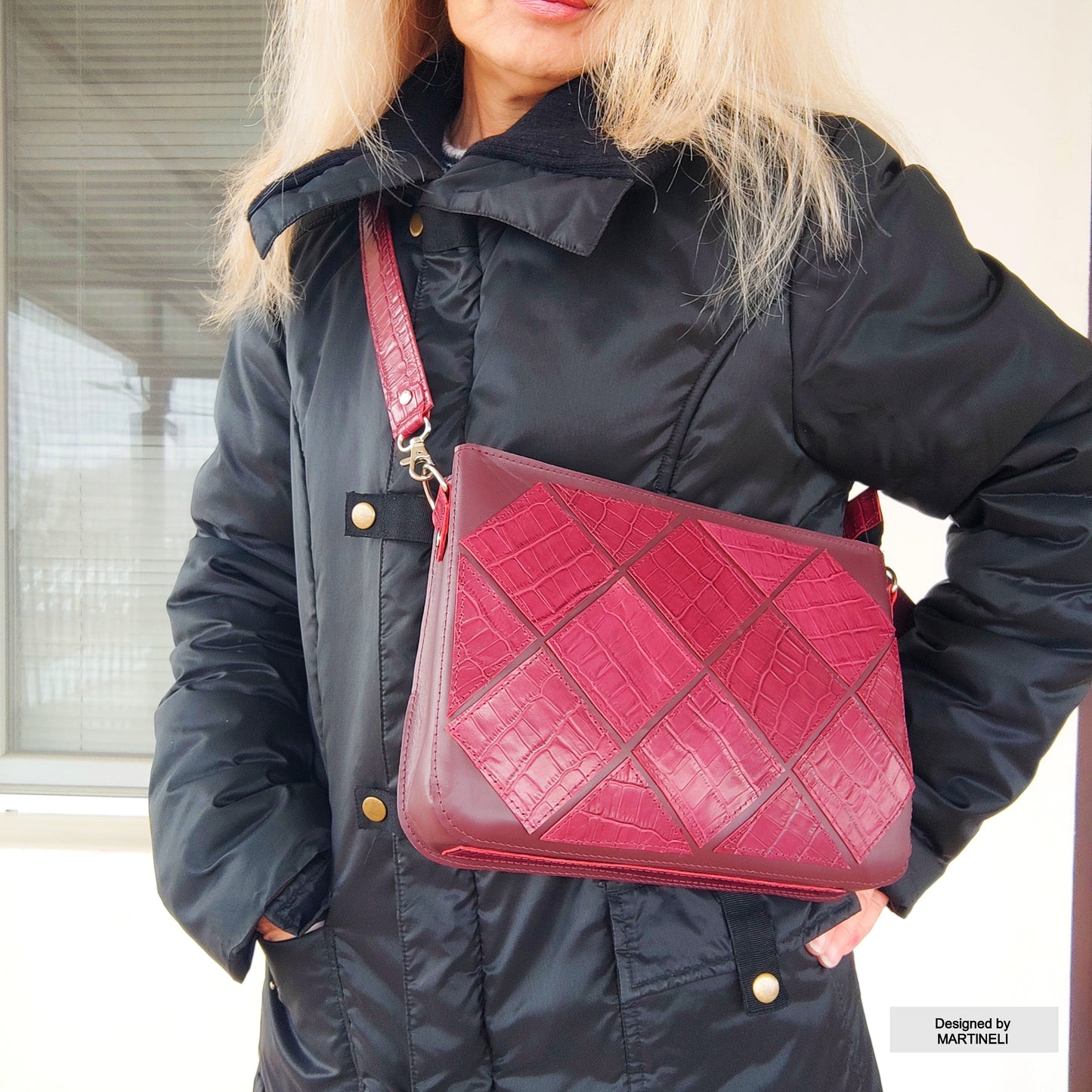 Red Leather Shoulder Bag Luxury Elegant Crocodile Print bag