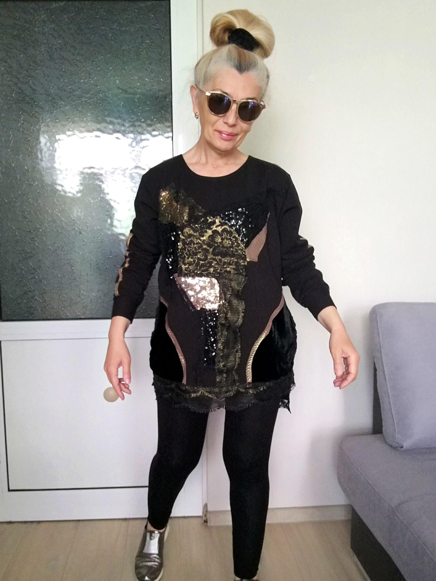 Black Embroidered Sweatshirt For Women XL Boho Casual Top