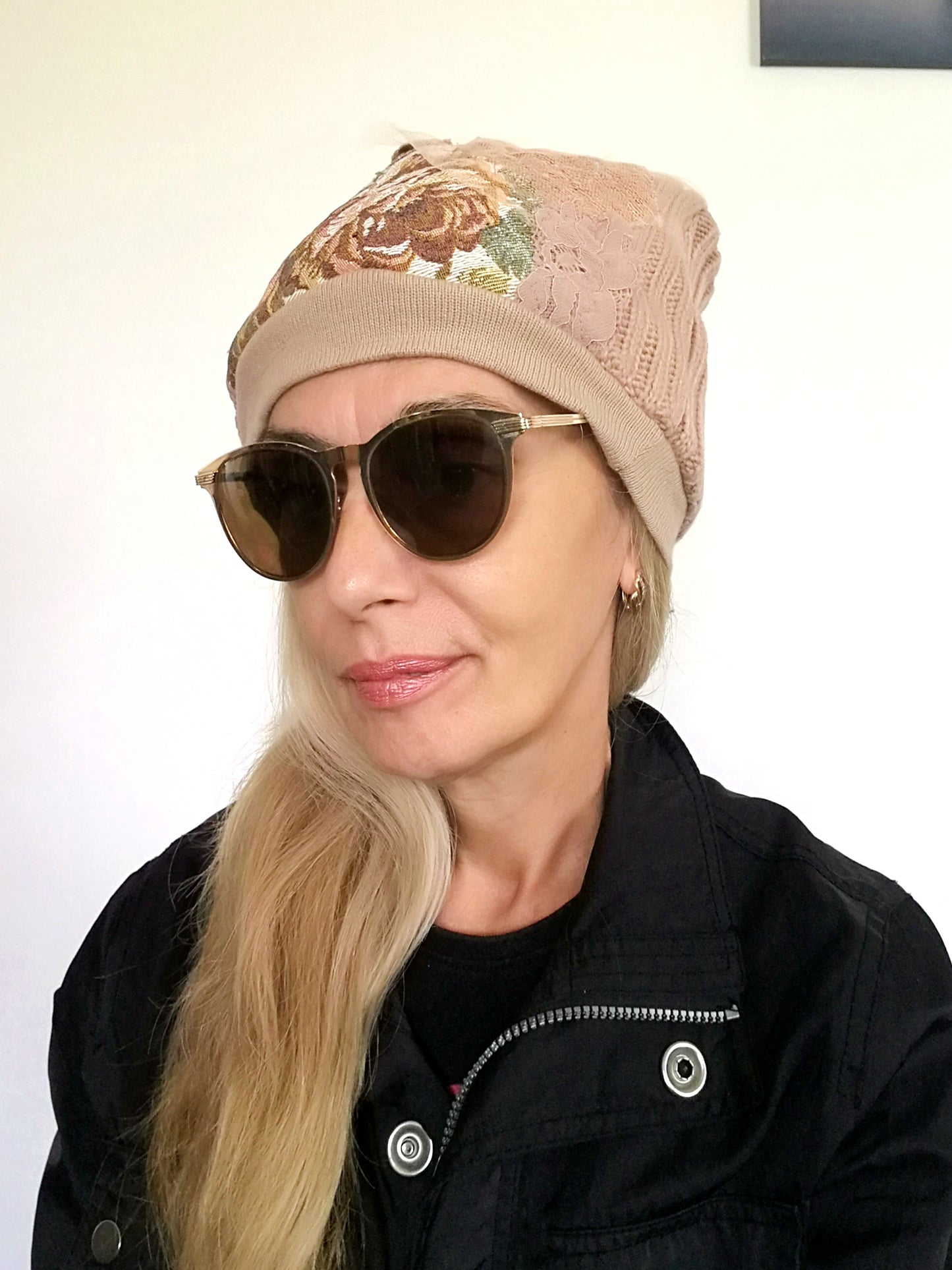 Winter Beanie Hat For Women Warm Knit Floral Beanie