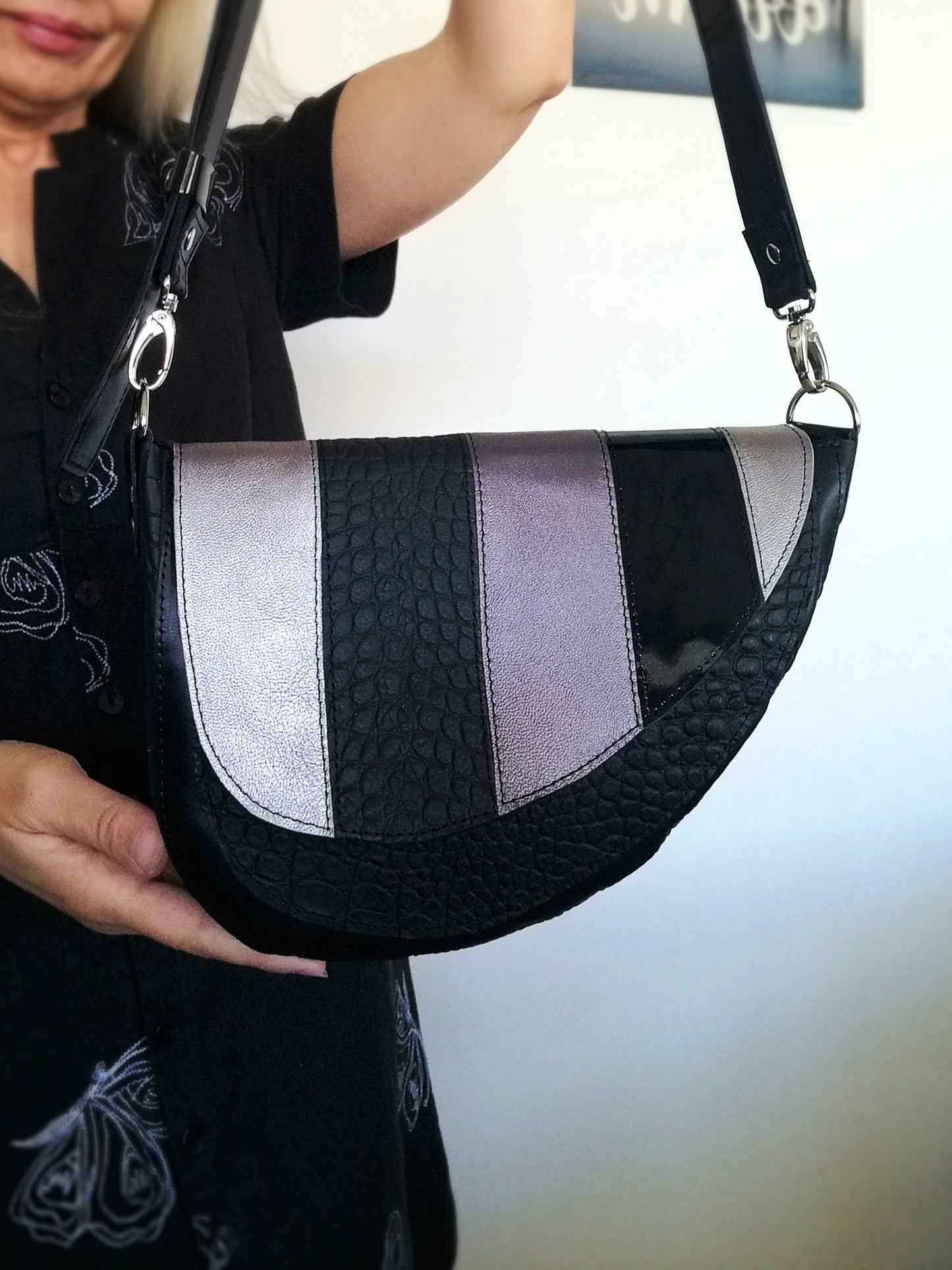 Black Leather Saddle Bag Luxury Crossbody Purse Bag