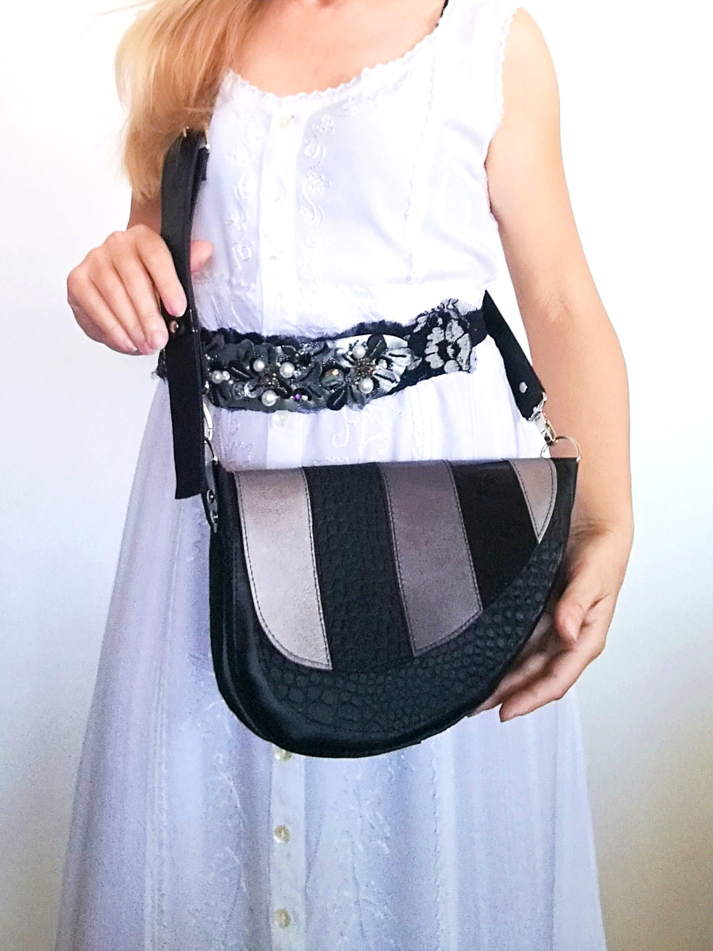 Black Leather Saddle Bag Luxury Crossbody Purse Bag