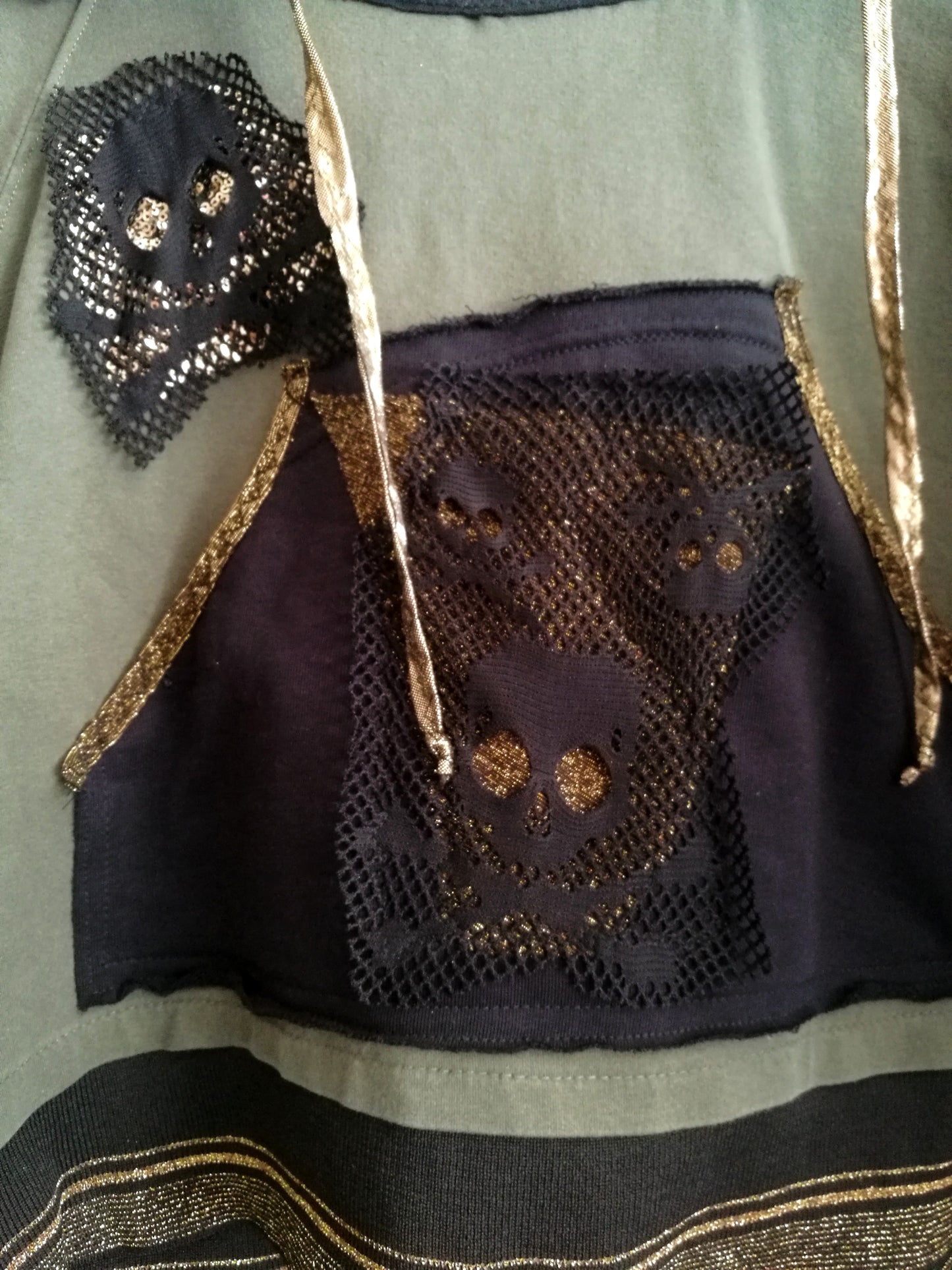 Khaki Hooded Sweatshirt,XL Women`s Hoodie with Skulls