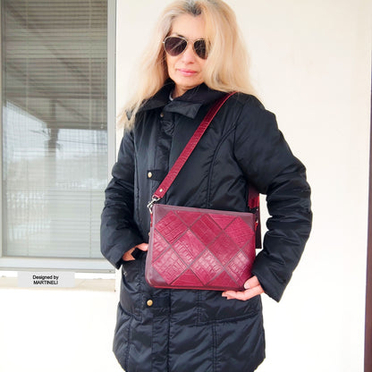 Red Leather Shoulder Bag Luxury Elegant Crocodile Print bag