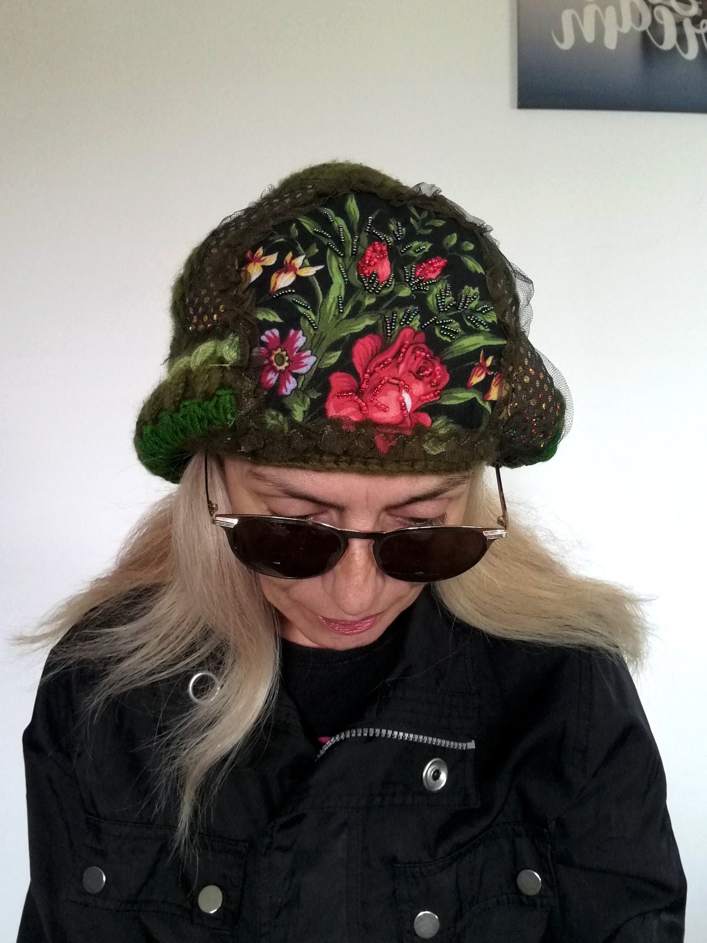 Green Wool Beanie Hat for Women Floral Embroidered Warm Slouchy Beanie