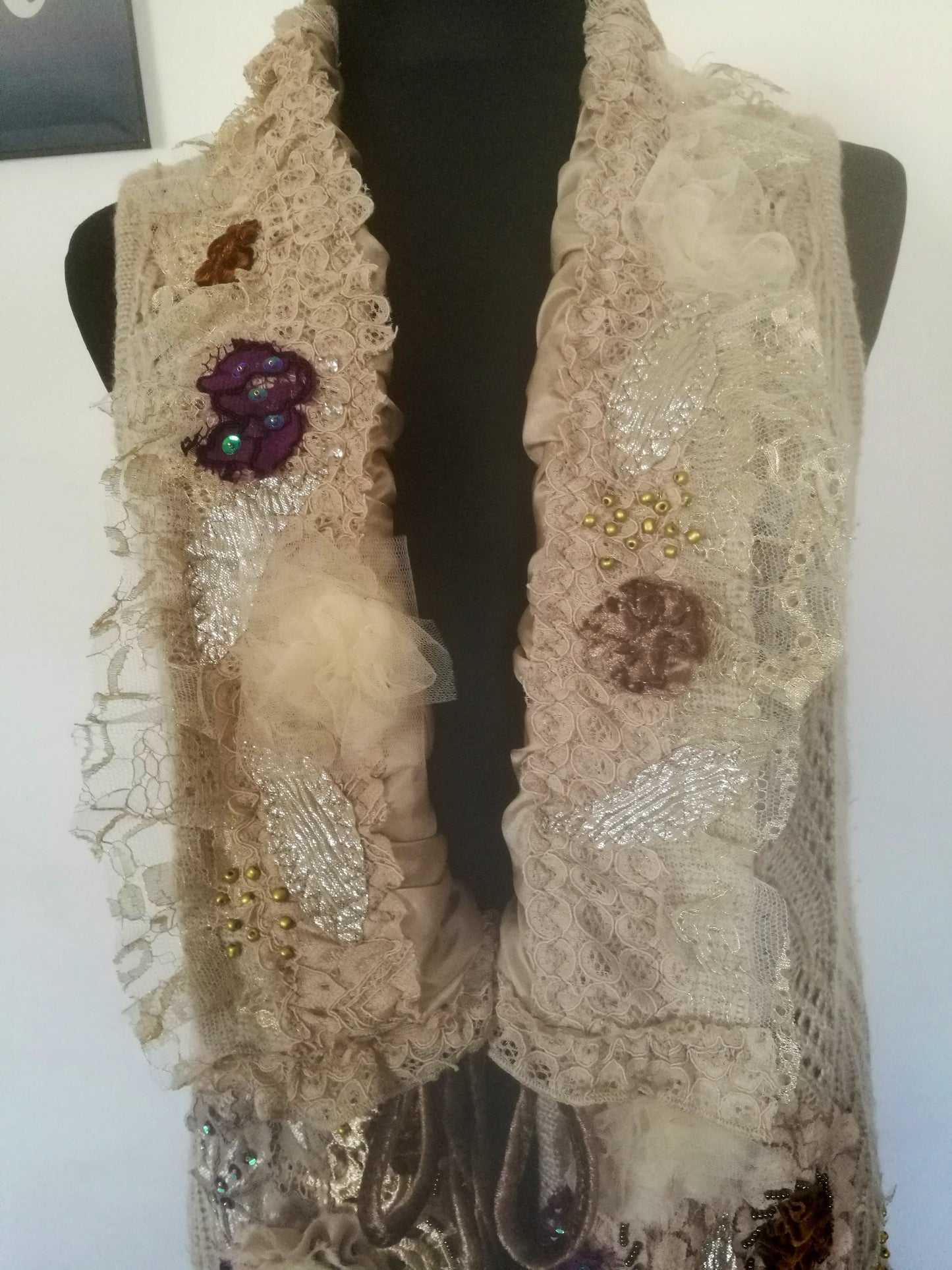 Floral Spring Cardigan M Embroidered Knit Vest
