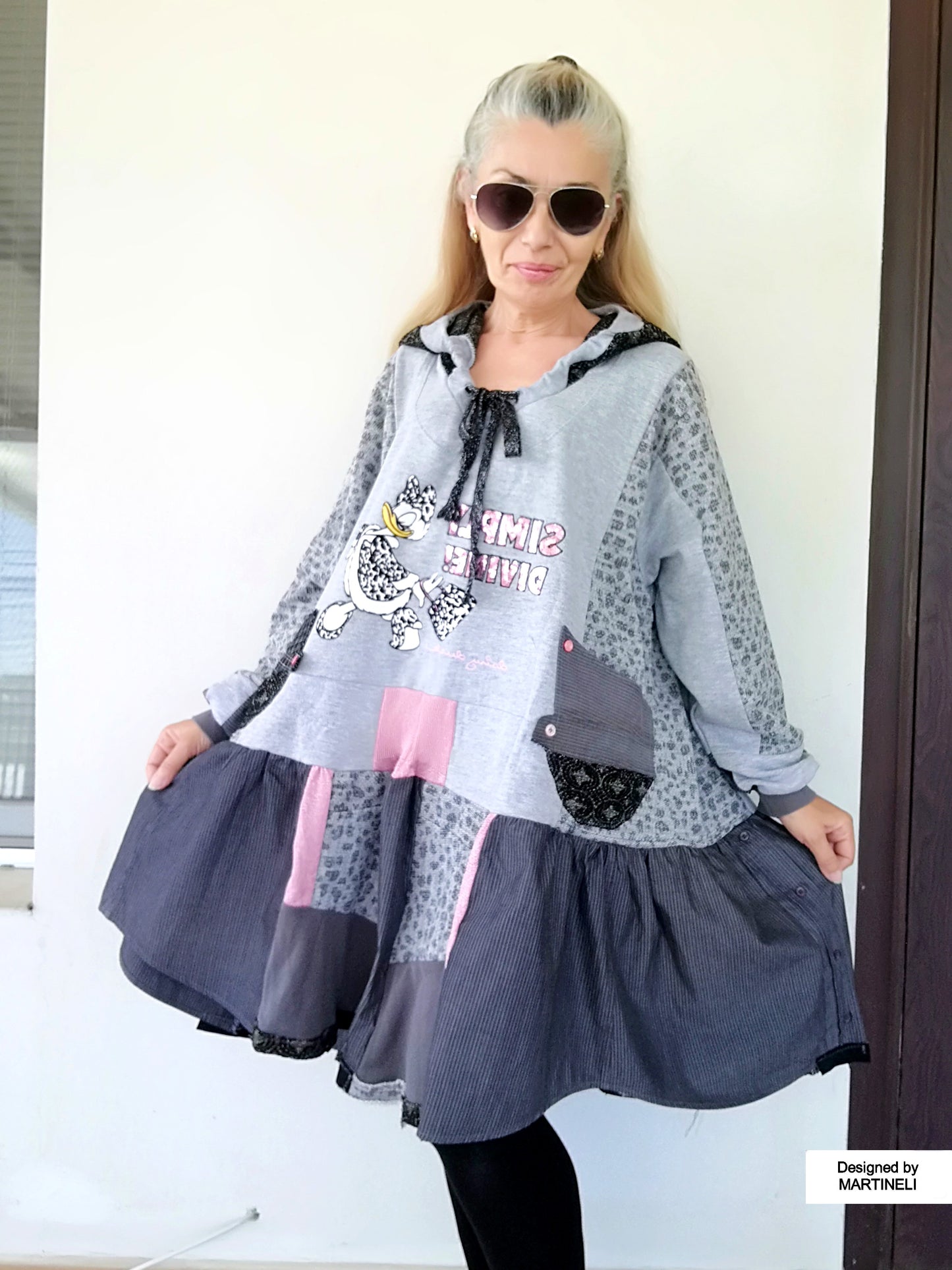 Plus Size Gray Hooded Dress,3X Daisy Duck Sweatshirt Dress