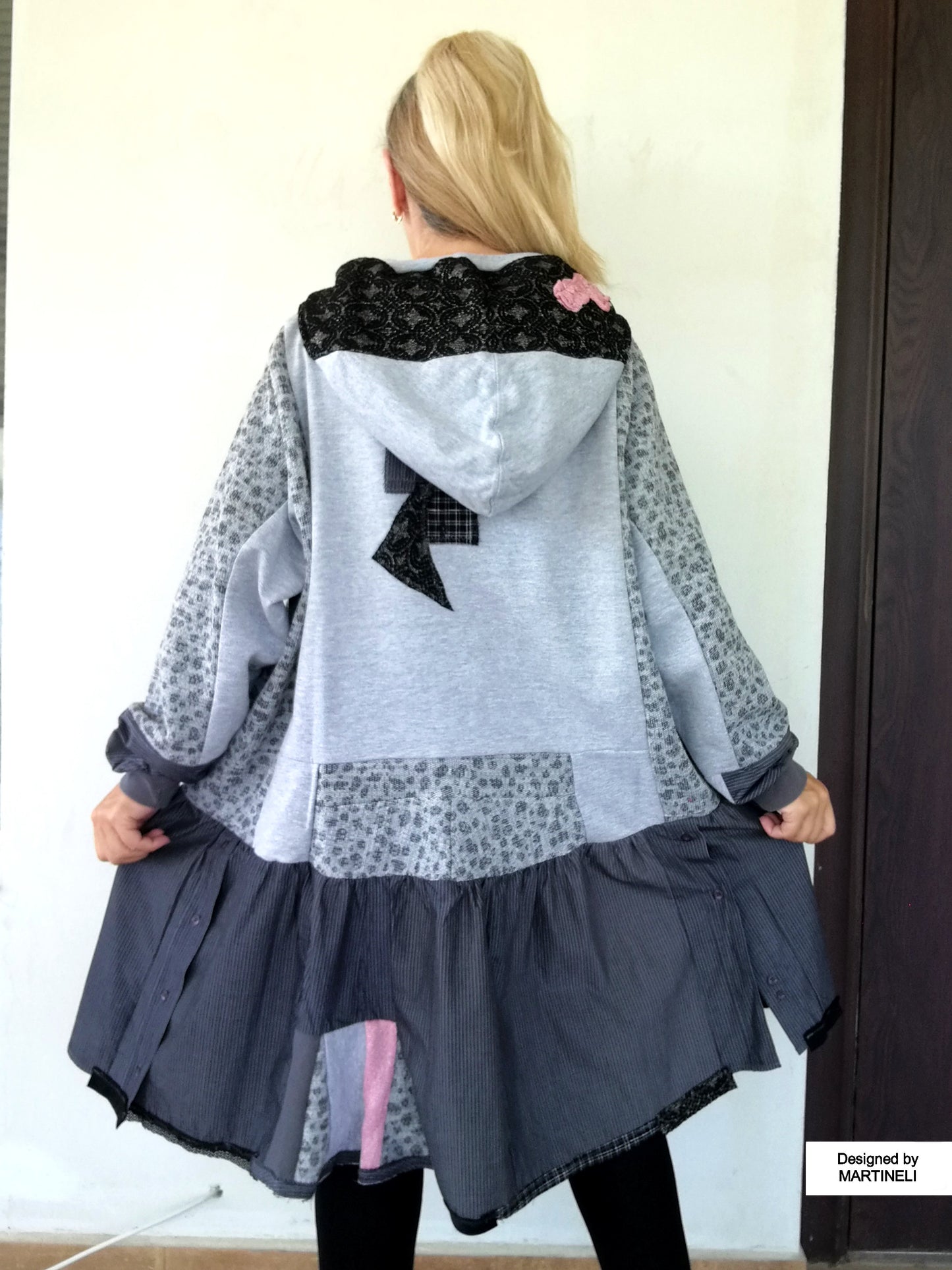 Plus Size Gray Hooded Dress,3X Daisy Duck Sweatshirt Dress
